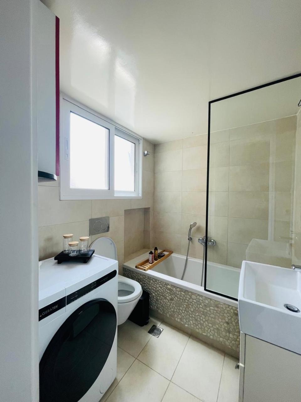 Overview Boutique Apartment Atena Exterior foto