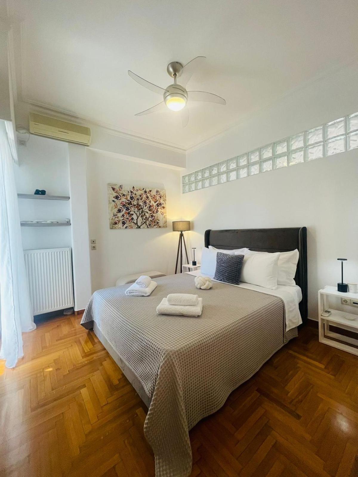 Overview Boutique Apartment Atena Exterior foto